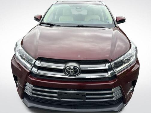 2019 Toyota Highlander Limited Platinum
