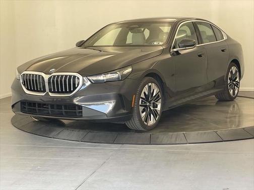2024 BMW 530 i xDrive