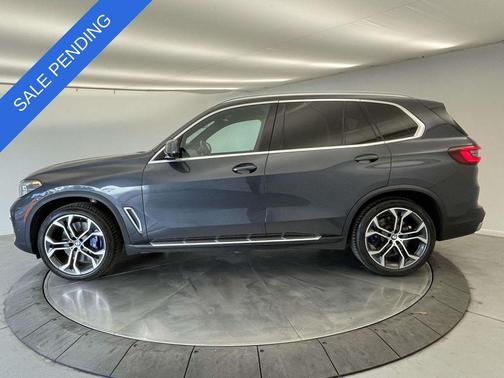 Gray Metallic 2020 BMW X5 xDrive50i