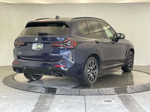 2023 BMW X3 M40i