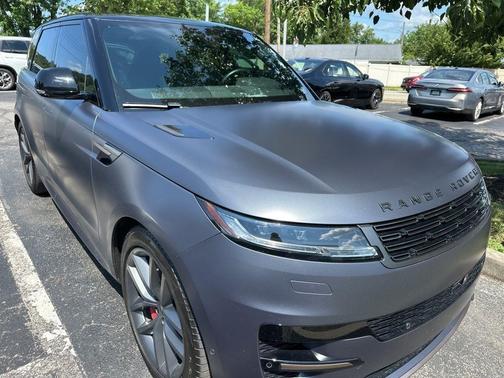2024 Land Rover Range Rover Sport SE