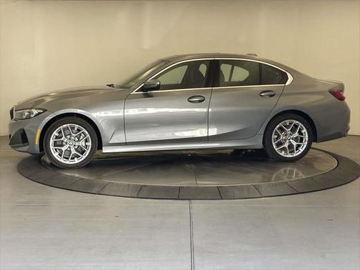 2025 BMW 330 i xDrive