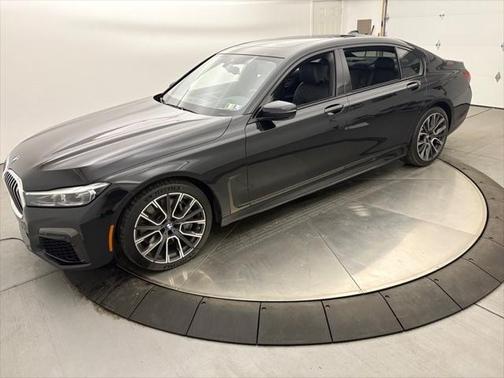 2022 BMW 750 i xDrive