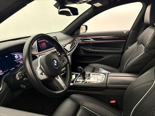 2022 BMW 750 i xDrive