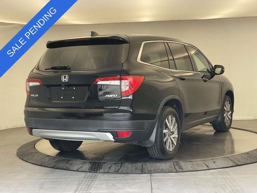 Crystal Black Pearl 2019 Honda Pilot EX-L