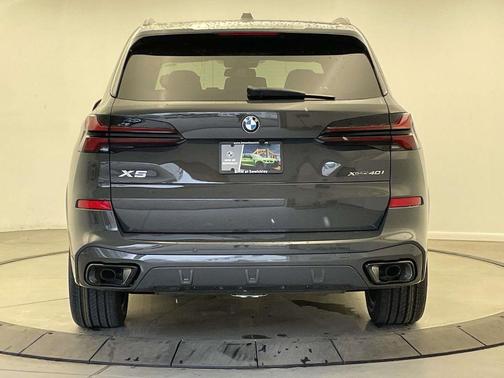 Dravit Grey Metallic 2026 BMW X5 xDrive40i