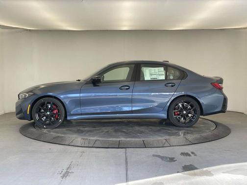 2026 BMW 330 xDrive NA