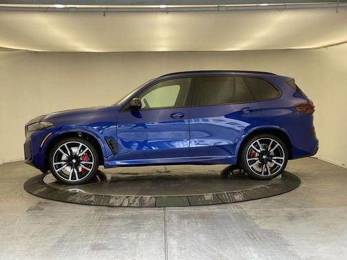 2026 BMW X5 M60i