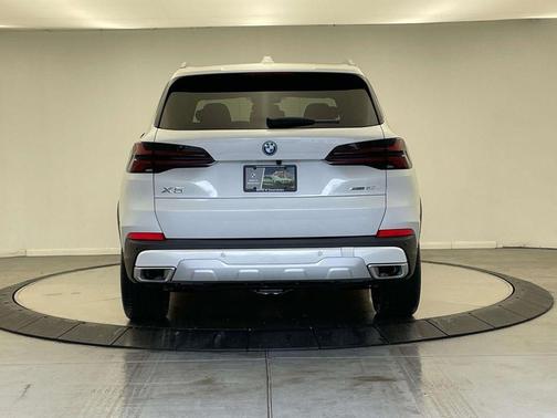 2026 BMW X5 PHEV xDrive50e