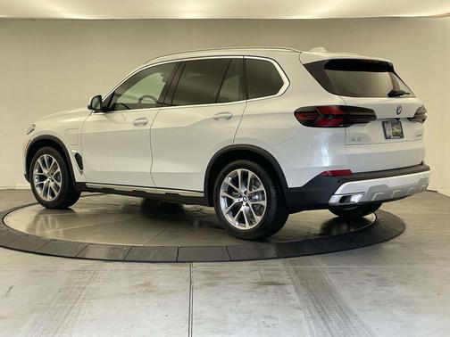 2026 BMW X5 PHEV xDrive50e