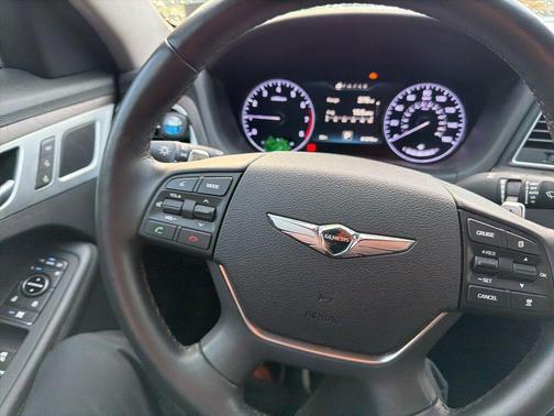 2017 Genesis G80 3.8