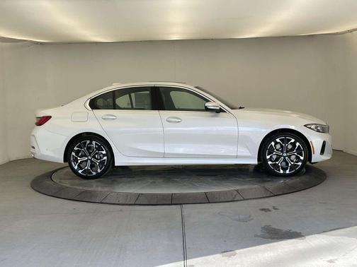 2026 BMW 330 xDrive NA