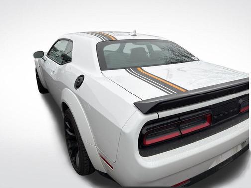 2022 Dodge Challenger R/T Scat Pack Widebody