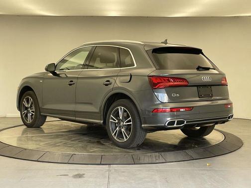 2020 Audi Q5 Premium Plus 55 TFSI e quattro S tronic