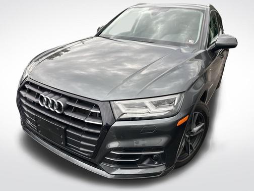 2020 Audi Q5 Premium Plus 55 TFSI e quattro S tronic