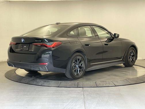Black Sapphire Metallic 2023 BMW i4 Gran Coupe eDrive40