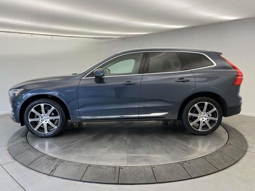 Denim Blue Metallic 2019 Volvo XC60 T5 Inscription