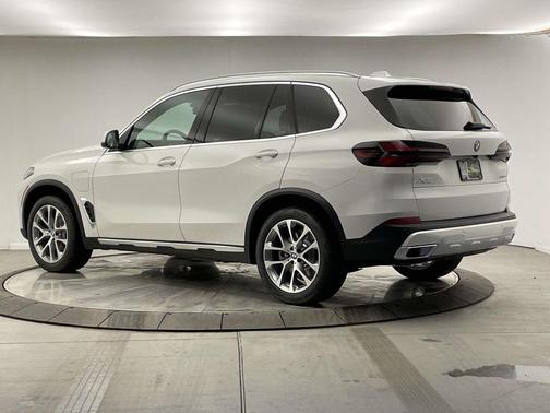 2026 BMW X5 PHEV xDrive50e