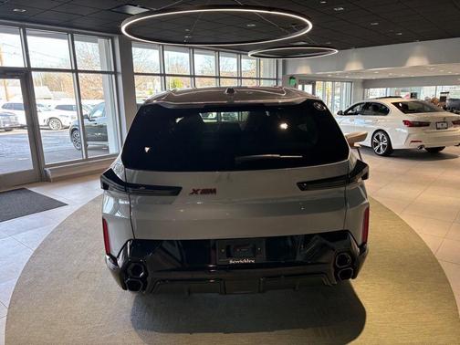 2025 BMW XM Label Red