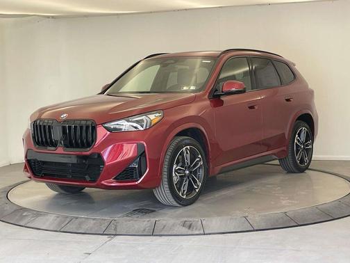 Vegas Red Metallic 2026 BMW X1 xDrive28i