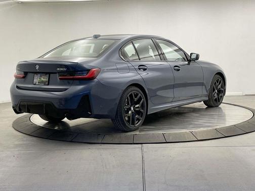 2026 BMW 330 xDrive