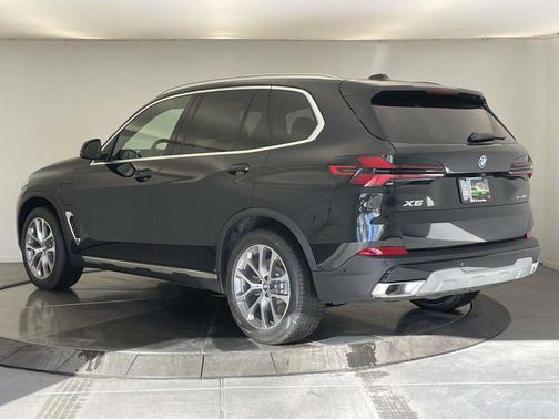 2026 BMW X5 PHEV xDrive50e