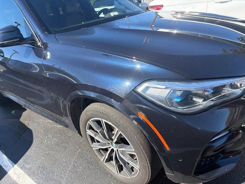 Carbon Black Metallic 2020 BMW X5 xDrive40i