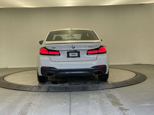2023 BMW 530 i xDrive