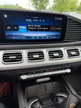 Black 2025 Mercedes-Benz GLS 580 4MATIC