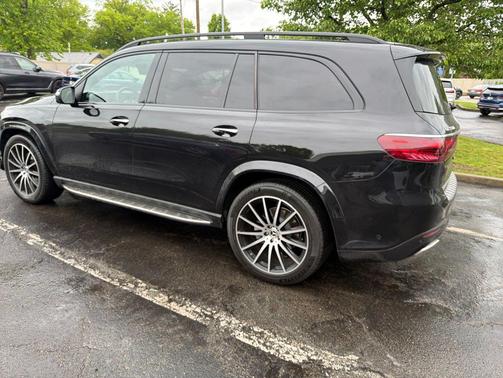 Black 2025 Mercedes-Benz GLS 580 4MATIC