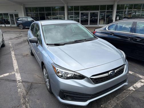Ice Silver Metallic 2022 Subaru Impreza Base