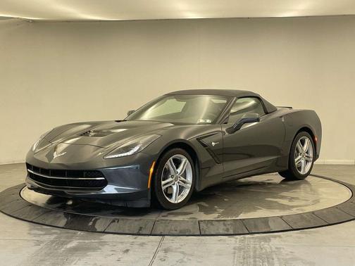 Watkins Glen Gray Metallic 2017 Chevrolet Corvette Stingray