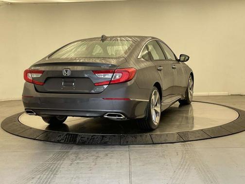 2018 Honda Accord Touring 2.0T