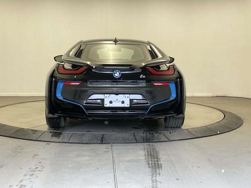 2015 BMW i8 Base