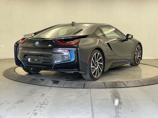 2015 BMW i8 Base