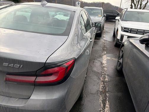 Skyscraper Gray Metallic 2023 BMW 540 i xDrive