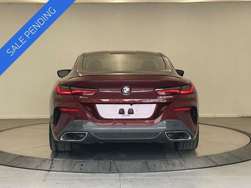 Aventurin Red Metallic 2024 BMW M850 xDrive