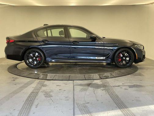 2022 BMW 540 i xDrive