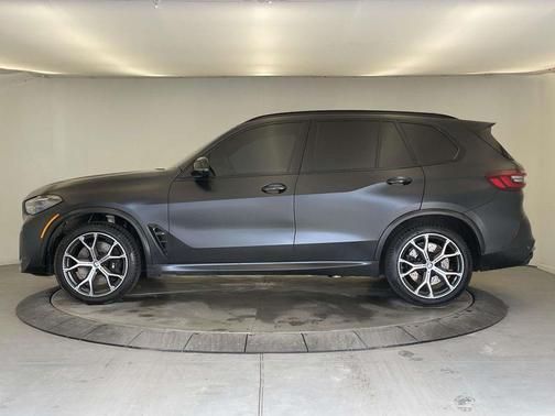 Black Sapphire Metallic 2023 BMW X5 M Base