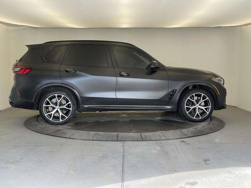Black Sapphire Metallic 2023 BMW X5 M Base