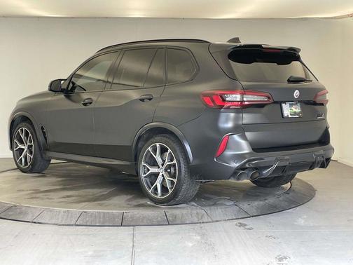 Black Sapphire Metallic 2023 BMW X5 M Base