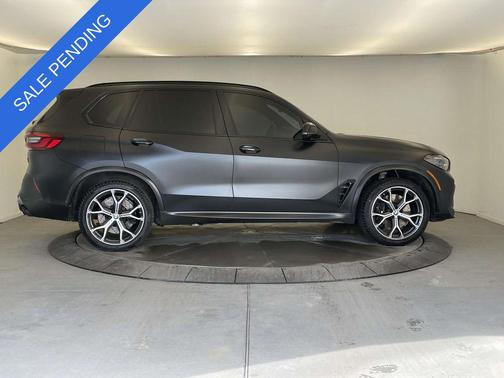 Black Sapphire Metallic 2023 BMW X5 M Base