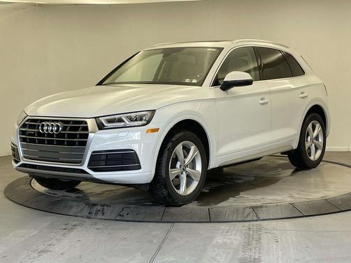 2020 Audi Q5 45 Premium Plus