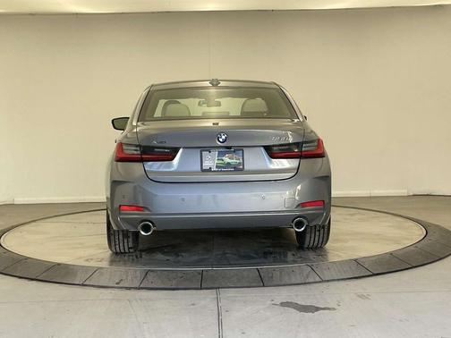 2026 BMW 330 xDrive NA