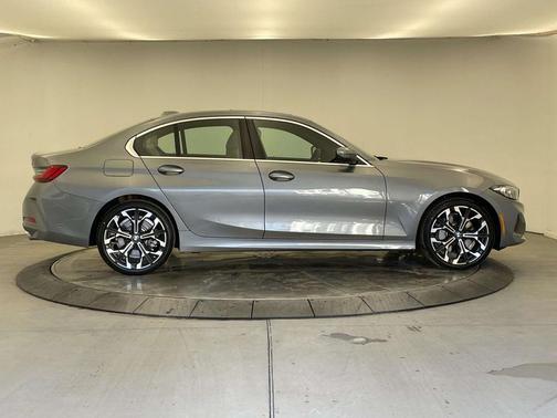 2026 BMW 330 xDrive NA