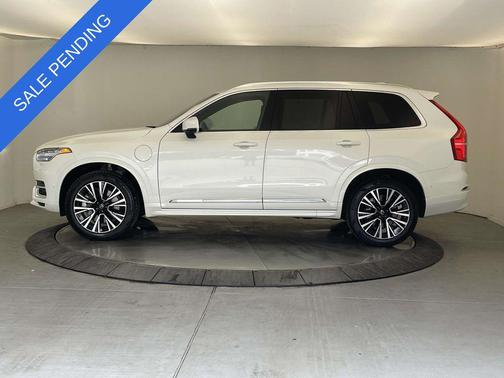 Crystal White Metallic 2024 Volvo XC90 Recharge Plug-In Hybrid T8 Plus Bright Theme 7-Seater