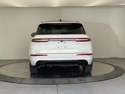 Pristine White Metallic Tri-Coat 2022 Lincoln Corsair Grand Touring