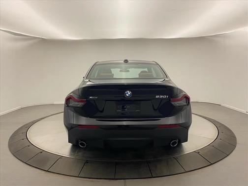2024 BMW 230 i xDrive