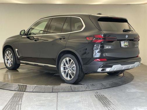 2026 BMW X5 PHEV xDrive50e