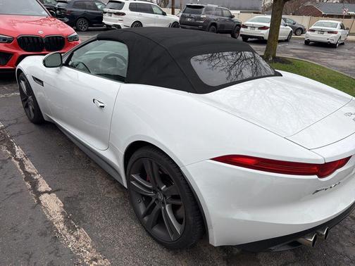 2014 Jaguar F-TYPE V8 S